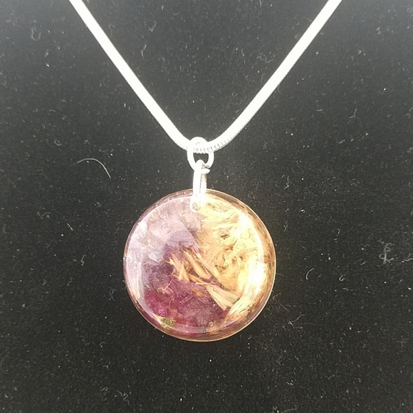 Floral Necklace - Picture 3 of 4